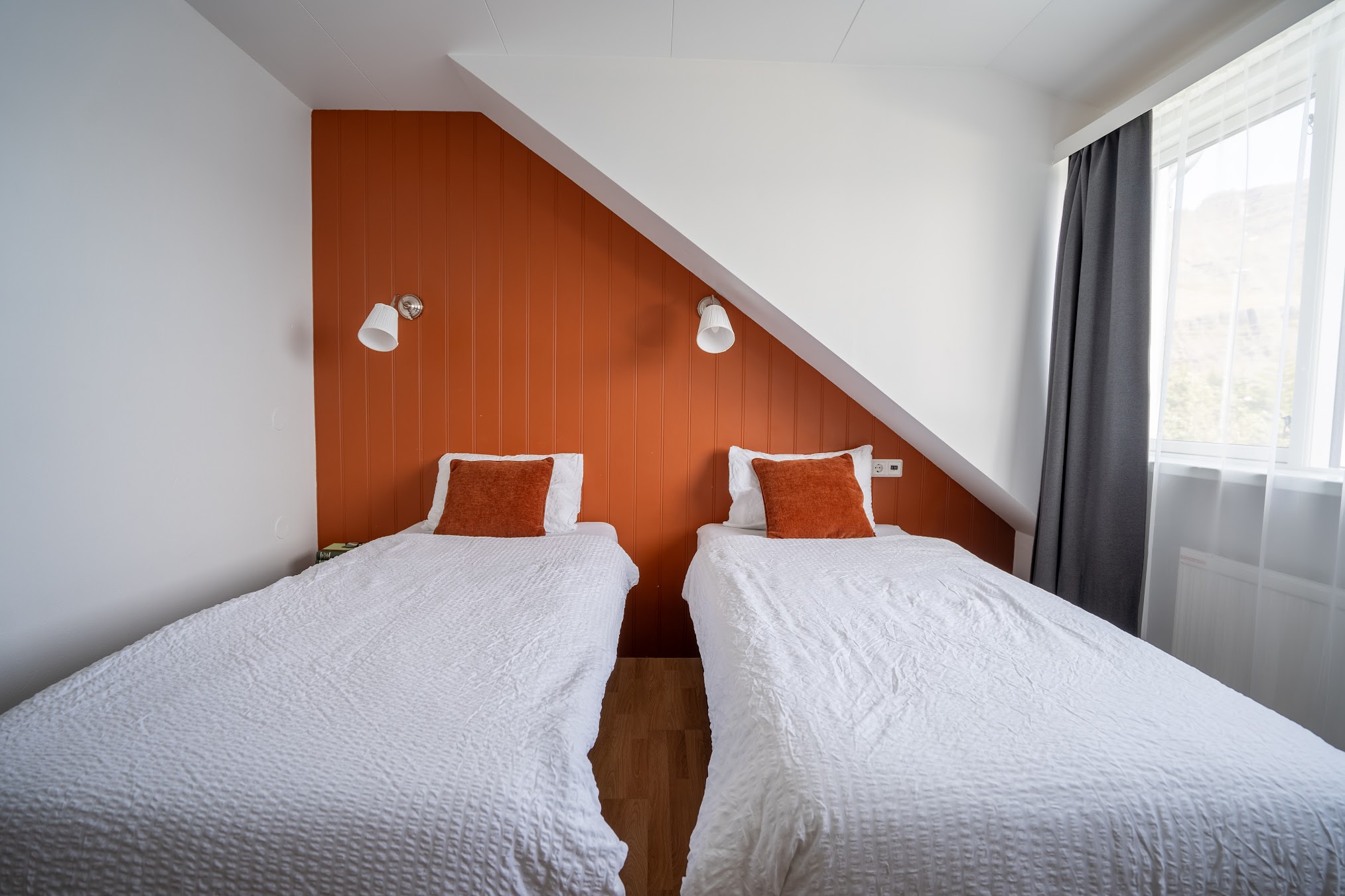 Standard Twin Room á Hótel Breiðdalsvík - tvö einbreið rúm